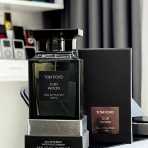 Tom Ford Oud wood Men & Women Perfume 100ml